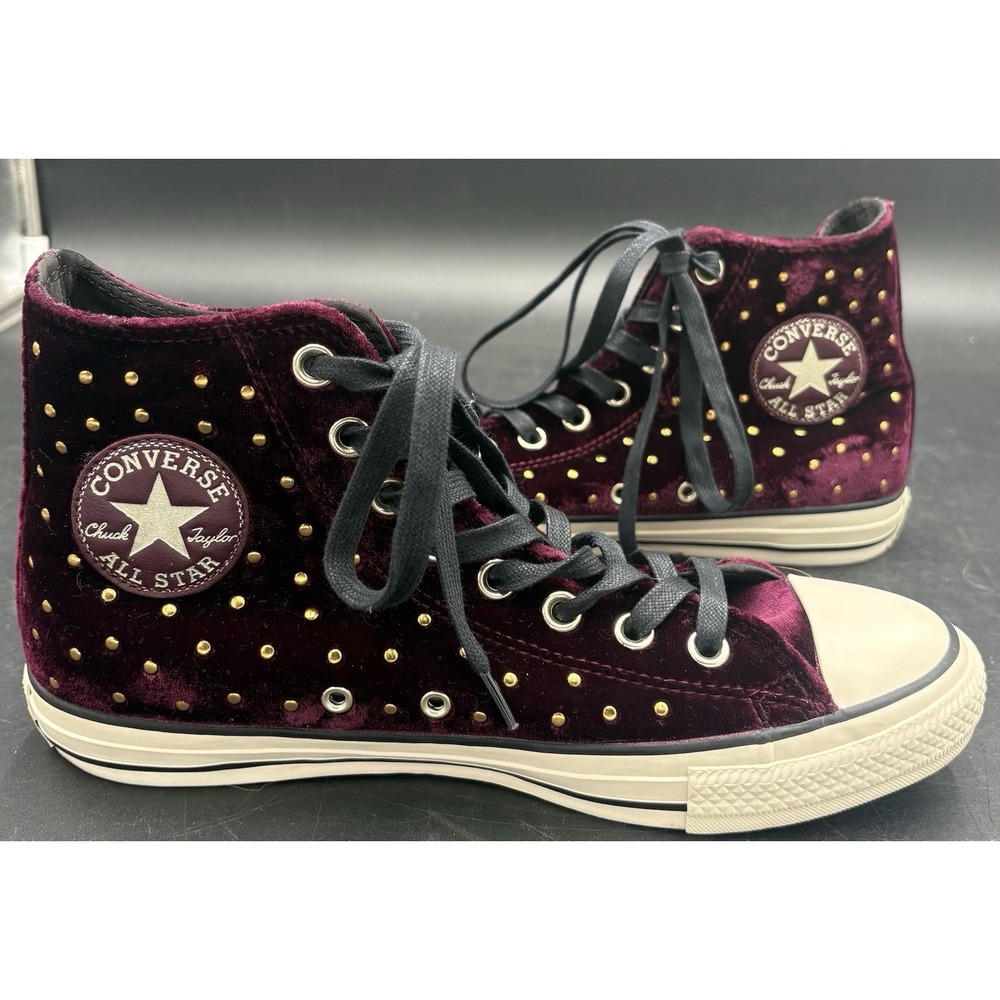 Converse Chuck Taylor High Top Velvet Stud Sangria Sneakers Size 9